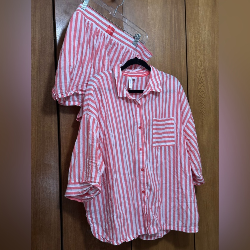Striped Pink short pajamas!  Cotton